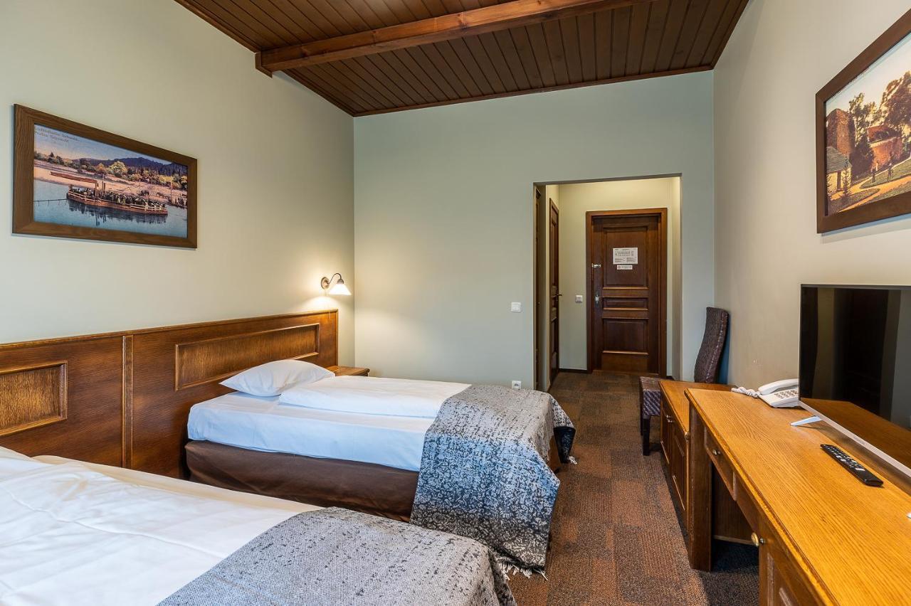 Aparjods Hotel Sigulda Exterior photo